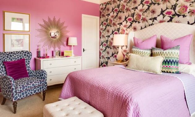 How to Decorate a Room with Pink Walls