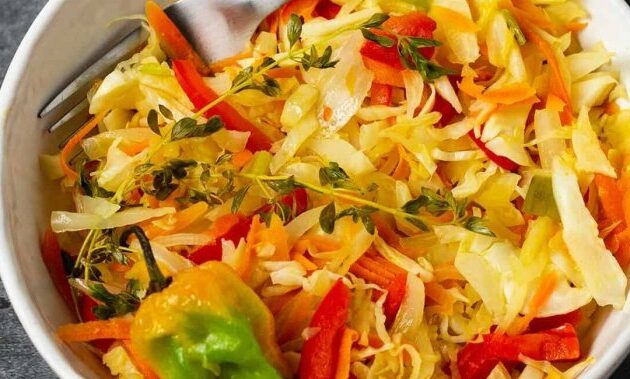 How to cook steamed cabbage Jamaican style – a flavorful and authentic recipe guide