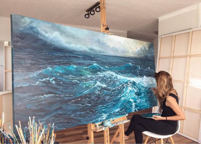 How to decorate window water waves